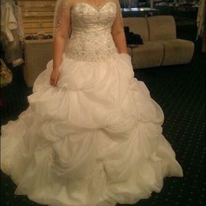 Brand New Alfred Angelo Belle Ballgown